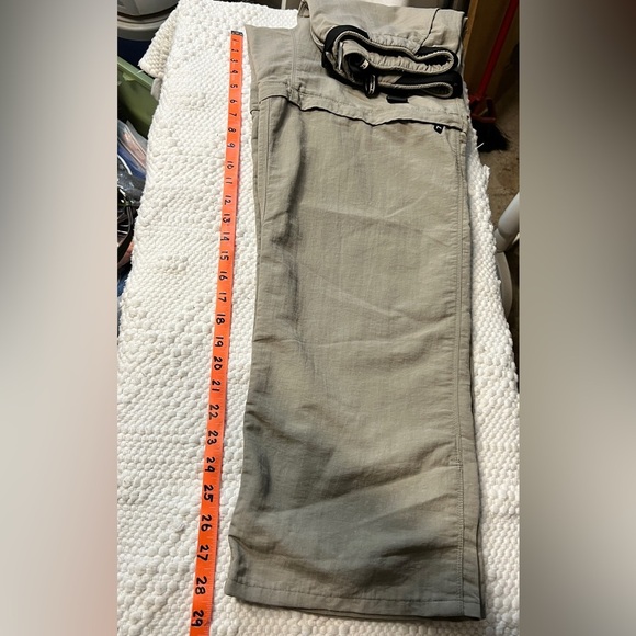NORTH FACE Khaki convertible hiking pants size S‎ - Picture 12 of 13